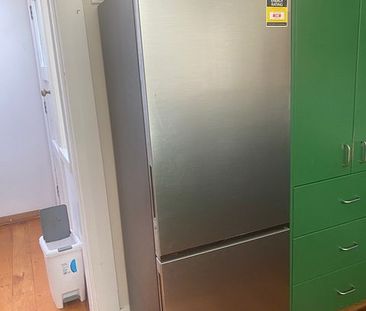 Renovated 4-Bedroom Home in Sunny Location - Photo 3