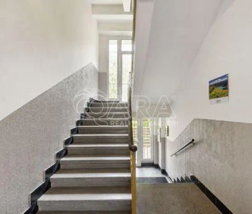 Prostorný a světlý byt 2+1 s balkonem 70m and sup2; přímo u Edenu - Photo 2