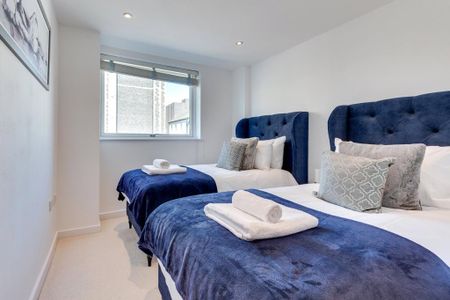 2 bedroom apartment to rent - Photo 5