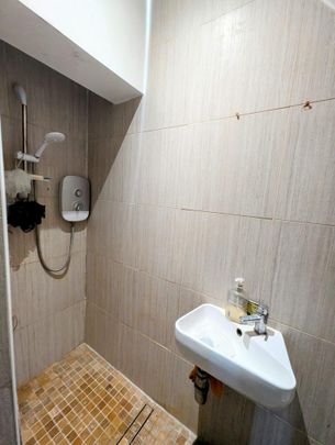 4 bedroom terraced house to rent - Photo 1