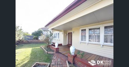 Great Fmaily Home in Footscray - Photo 2