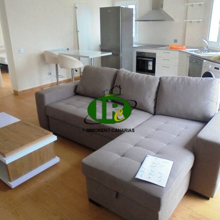 Various apartments in quiet complex with 1 and 2 bedrooms of various sizes on different floors - Photo 2