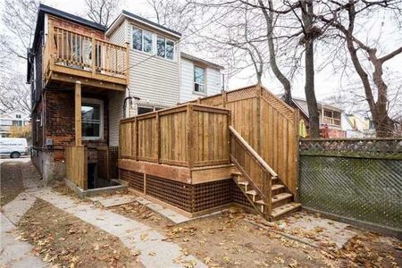 For Lease - 122 Parkmount Road Unit# Upper, Toronto, Ontario - Photo 5