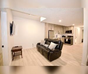 2 Bedroom 1 Bath Inglewood Basement For Rent - Photo 3