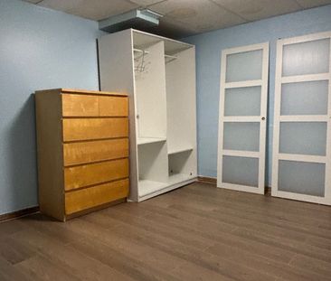 For Lease - 1529 O'connor Drive Unit# Basement, Toronto, Ontario - Photo 4