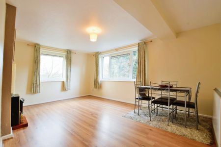 1 bedroom apartment to rent Tilehurst Court, Kersal Way, Salford, M7 - Photo 2