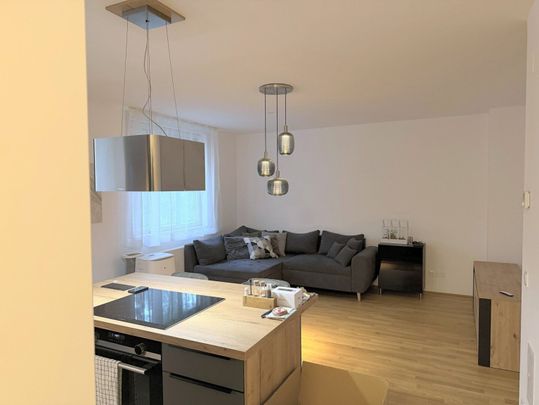 Wohnen wie neu – 73 m² 3-Zimmer mit Designerküche & Lift, Nähe Bahnhof Floridsdorf - Photo 1