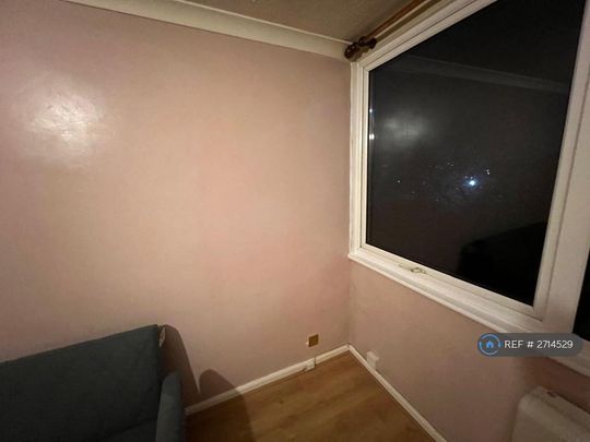 2 bedroom maisonette to rent - Photo 1