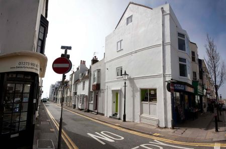 3 bedroom maisonette to rent - Photo 3