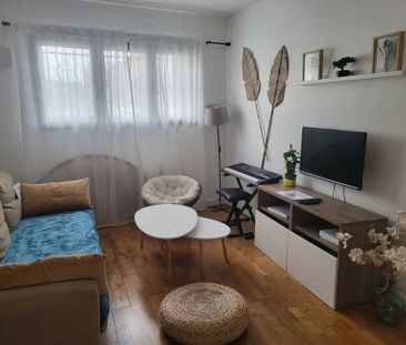 Location Appartement 2 pièces 45 m2 à Vitry-sur-Seine - Photo 1