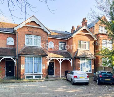 Studio to rent - Photo 2