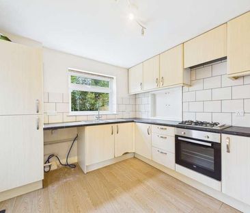 Ropley Close, Tadley, RG26 - Photo 1