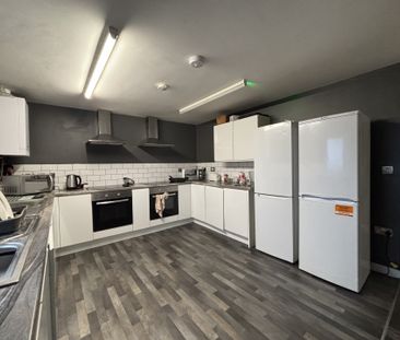 Colliery Road, Church Gresley, SWADLINCOTE - Photo 3