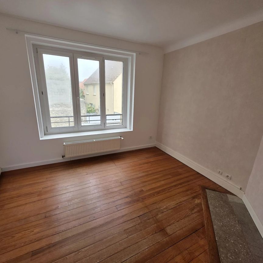 Location Appartement 3 pièces 34m² BOULOGNE SUR MER 62200 - Photo 1
