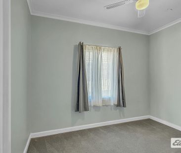 Charming Weatherboard in Ararat West - Photo 4