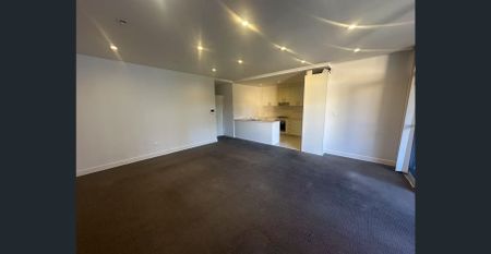 Two-bedroom apartment in Burwood CBD - Photo 4