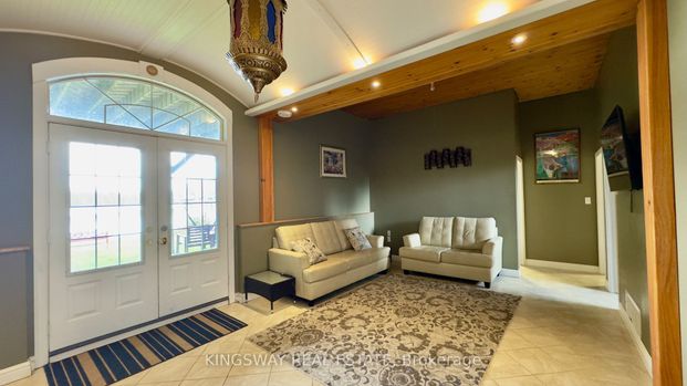 For Lease - 18 Mitchellview Road, Kawartha Lakes, Ontario - Photo 1