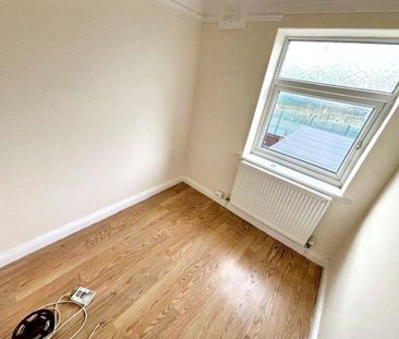 Taylor Street, South Shields, South Shields, Tyne and Wear, NE33 5AW - Photo 2