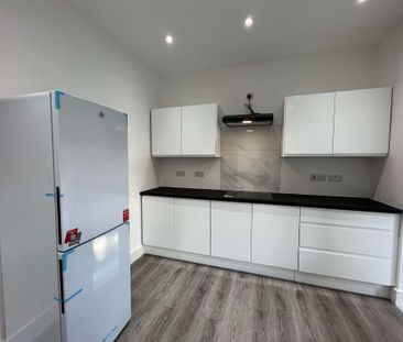 Modern 4-Bedroom House in Liverpool – All Bills Included, Students ... - Photo 2