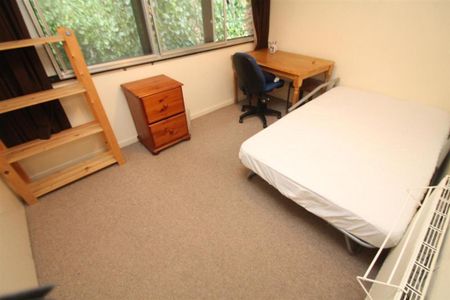 4 bedroom house to rent - Photo 2