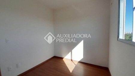 Apartamento com 2 quartos e 42m² para alugar em Humaitá, Porto Alegre. - Photo 3