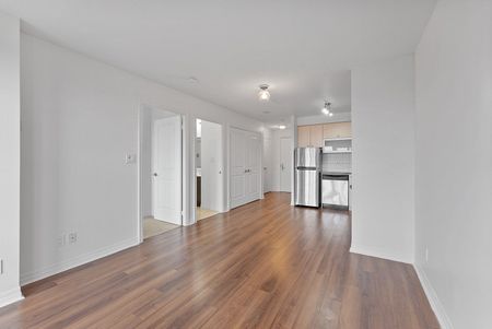 For Lease - 2015 Sheppard Avenue Unit# 2207, Toronto, Ontario - Photo 3