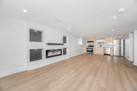 For Lease - 812 Tenth Avenue Unit# Bsmt, Hamilton, Ontario - Photo 2