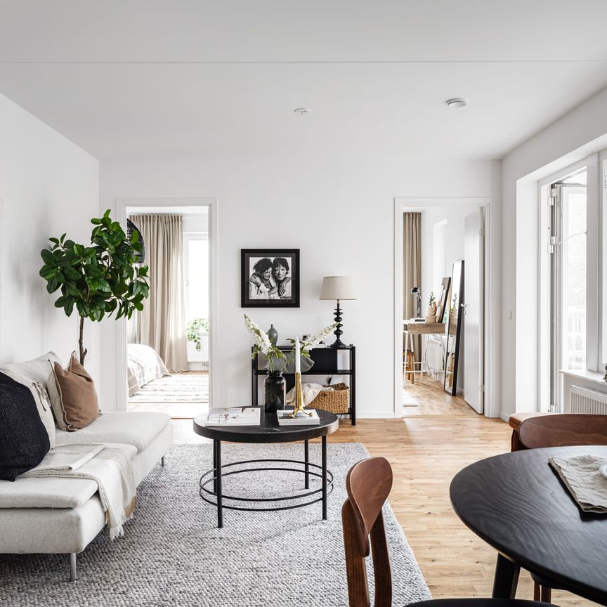 Sjöfrökens väg, Botkyrka - Photo 1