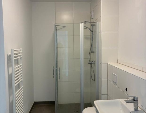 47125/13 Moderne 1-Zi. Wohnung im Neubau von Düsseldorf Rath sucht neuen Mieter! *Bitte beachten Sie die Einkommensgrenze* - Foto 1