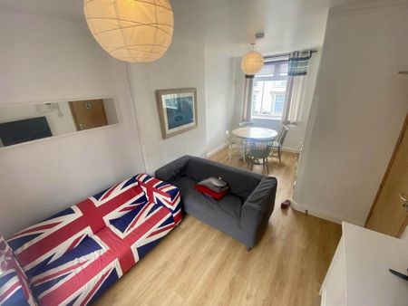 3 bedroom house to rent - Photo 2