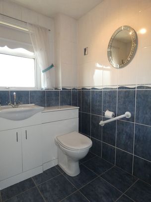 5 Cloneen Drive, Ballymoney, BT53 6PT - Photo 1