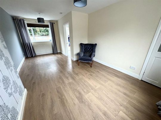 3 bedroom detached house to rent - Photo 1