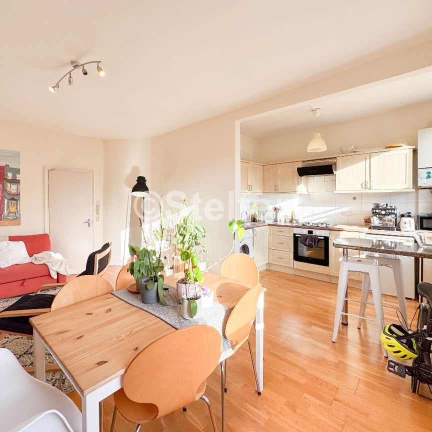 St. Augustines Road, NW1, London - Photo 1