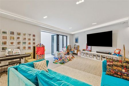 5 bedroom semi-detached house to rent - Photo 2