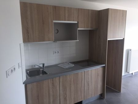 Location Appartement 3 pièces 55m² TOURS 37100 - Photo 5