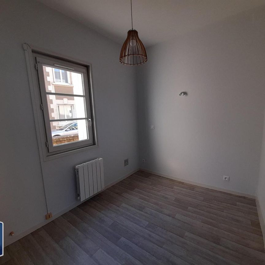 Location Appartement 1 pièce 31m² CHATELLERAULT 86100 - Photo 1