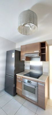 Location Appartement 3 pièces 72m² MARSEILLE 8ème - Photo 1