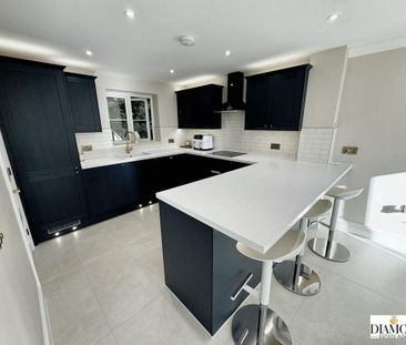 3 bedroom semi-detached house to rent - Photo 3