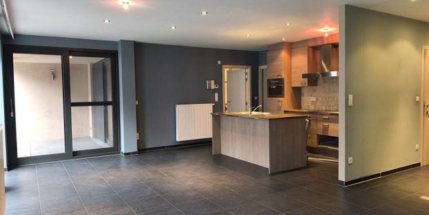 Appartement te huur in Lommel voor € 895 met 1 slaapkamer - Photo 1