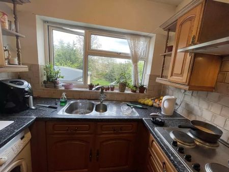 2 Bed Flat, Runbury Circle, NW9 - Photo 5