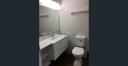 1 Bedroom Studio Apartment - Photo 5