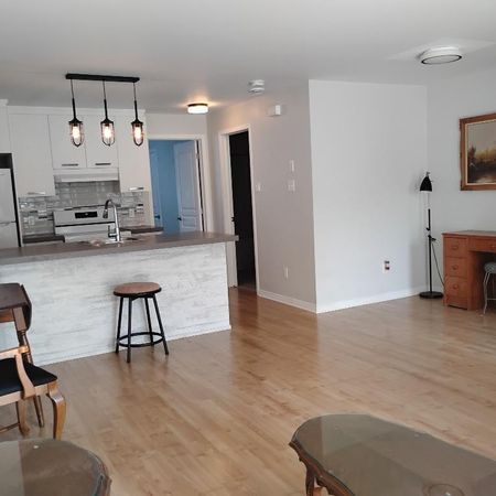 Condo a louer - Photo 3