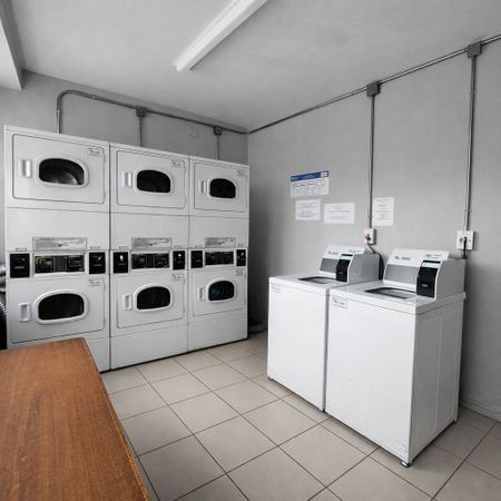 For Lease - 42 Thorncliffe Park Drive Unit# 408, Toronto, Ontario - Photo 3