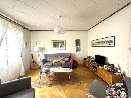 Maison individuelle avec piscine proche College du Leman - Foto 2