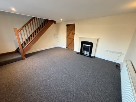 Hargham Road, Attleborough - Photo 4