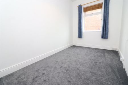 2 bedroom House To Let - Photo 5