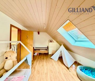 For rent Magnificent Duplex 5.5 Rooms 134 m² renovated in old farm - Photo 3