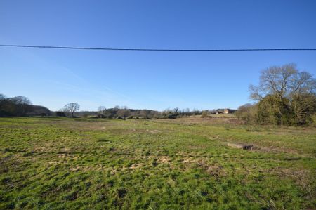 Thornage - Photo 2