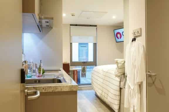 Classic Cluster Studio - Photo 1