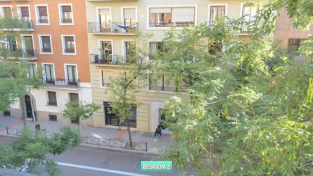 Calle de Ferraz, Madrid, Community of Madrid 28008 - Foto 3